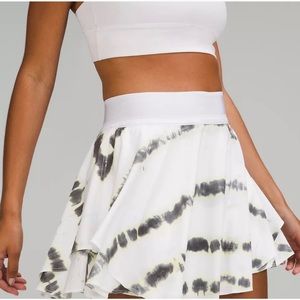 Lululemon Court Rival High-Rise Tennis Skirt-Transverse Yellow Multi. Sz 6 Tall